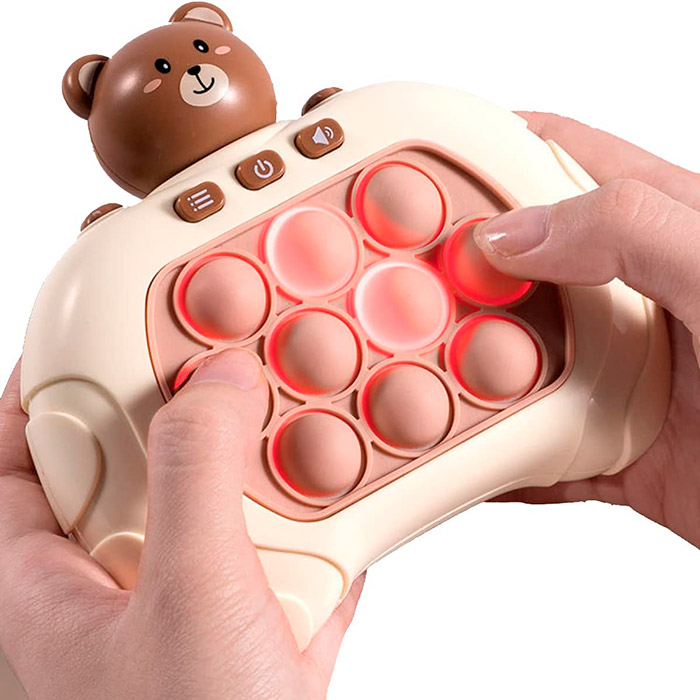BlanketFastFingers, set za poklon s dekicom koja svijetli u mraku i interaktivnom igračkom GRATIS - Image 3