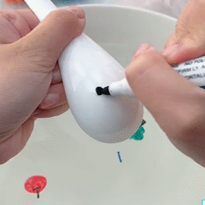 FloatPens, čarobni markeri s kojima možete crtati slatke slike koje plutaju na vodi - Image 9