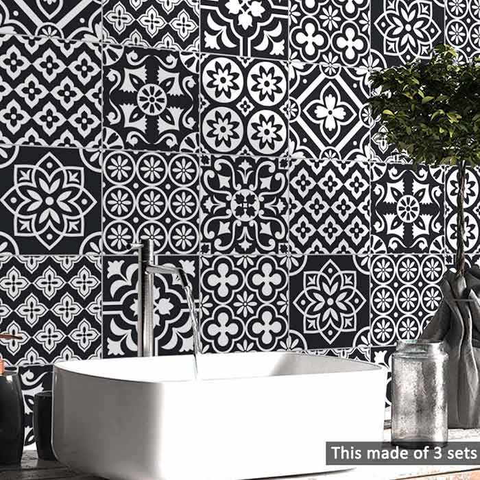 Crno-bijele tapete s imitacijom zidnih pločica uljepšat će vaš dom i unijeti svježinu i eleganciju!
